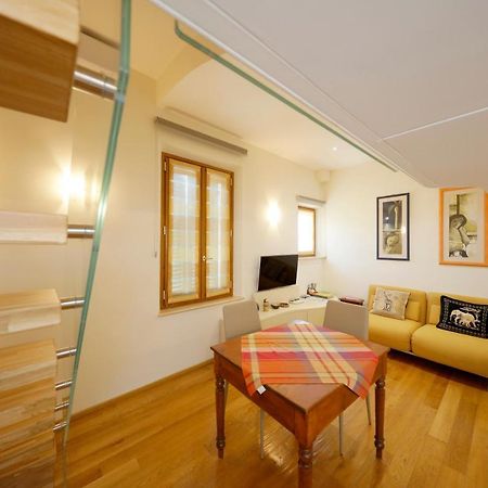 Siena Uptown - Sabrina'S Cozy Apartment Екстериор снимка