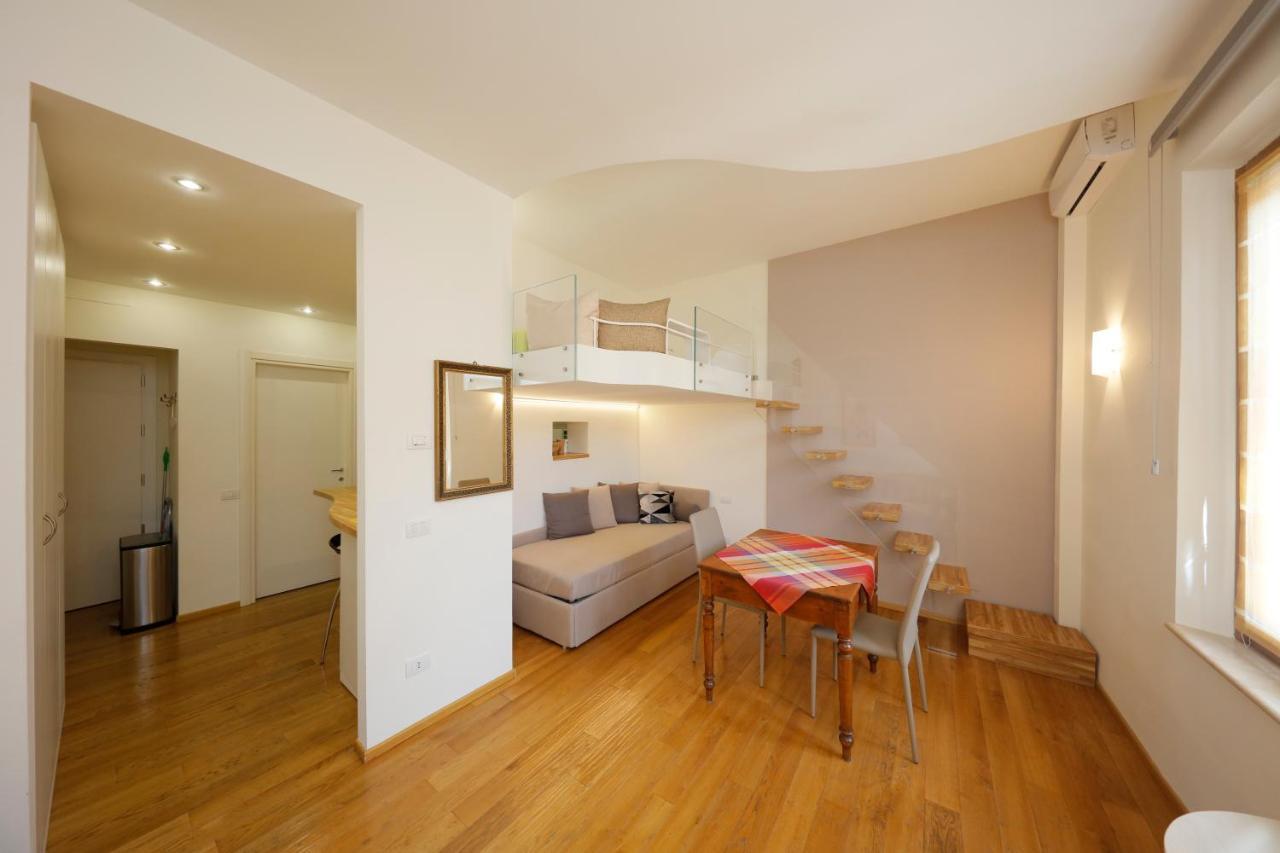 Siena Uptown - Sabrina'S Cozy Apartment Екстериор снимка
