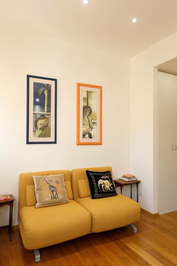 Siena Uptown - Sabrina'S Cozy Apartment Екстериор снимка