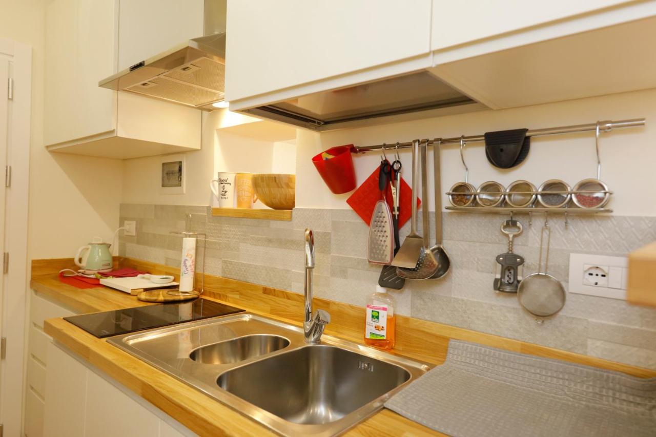 Siena Uptown - Sabrina'S Cozy Apartment Екстериор снимка