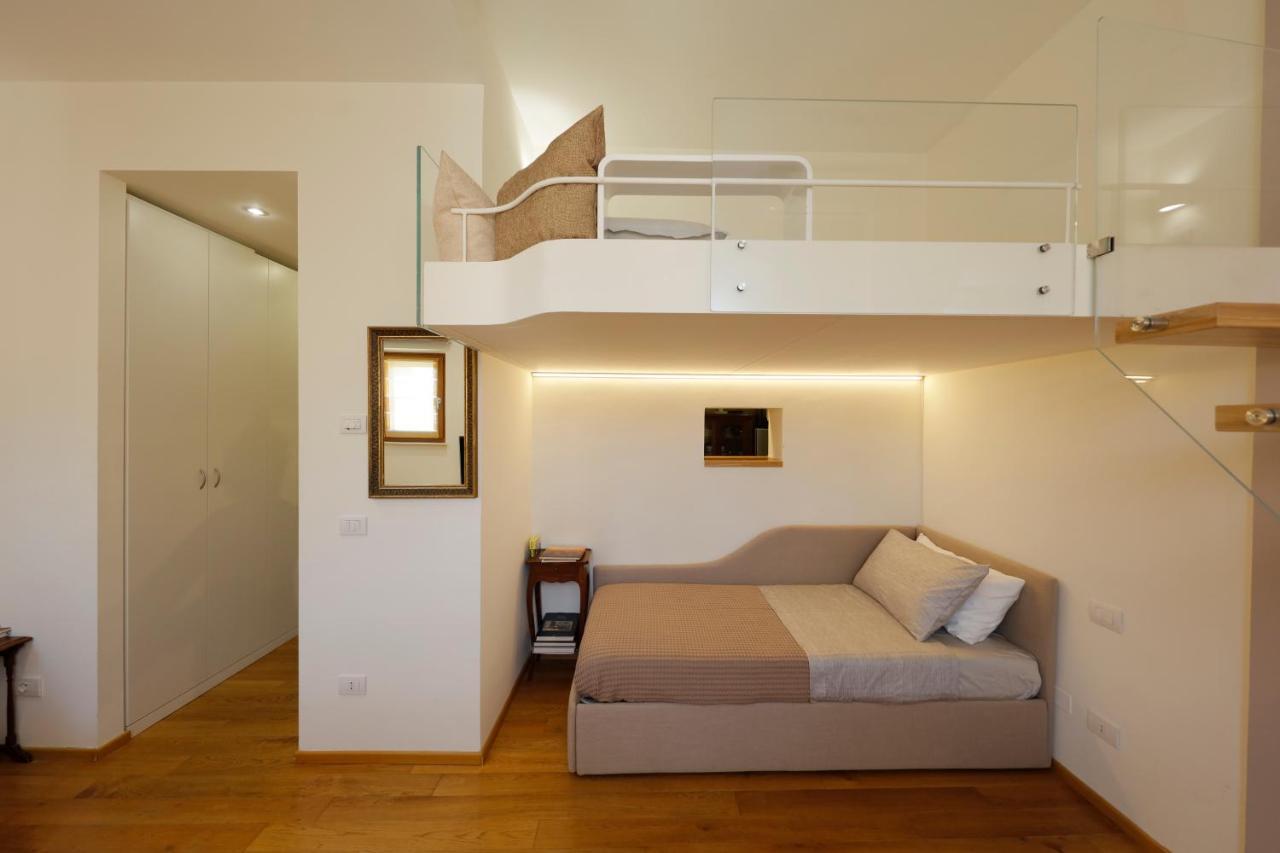 Siena Uptown - Sabrina'S Cozy Apartment Екстериор снимка