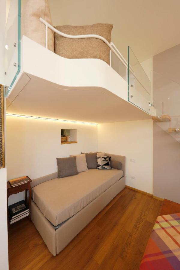 Siena Uptown - Sabrina'S Cozy Apartment Екстериор снимка
